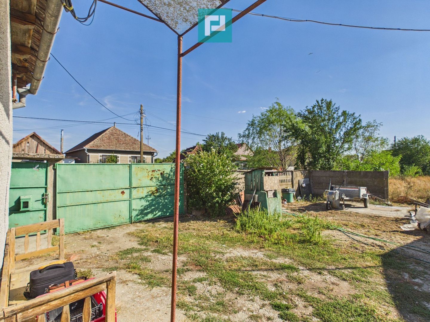 Casa si teren de vanzare in Bicaci - 2350mp - Poză 13