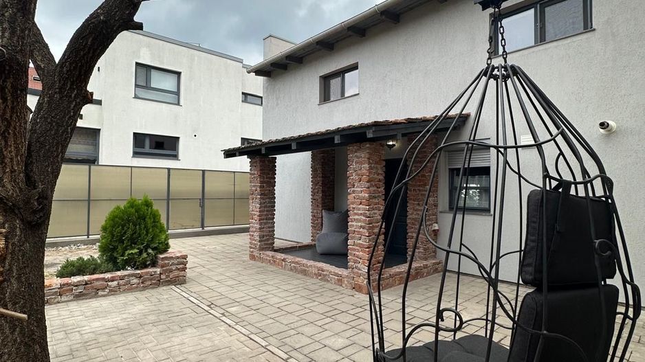 Vila cocheta la 5 min de Iulius Mall - Poză 20