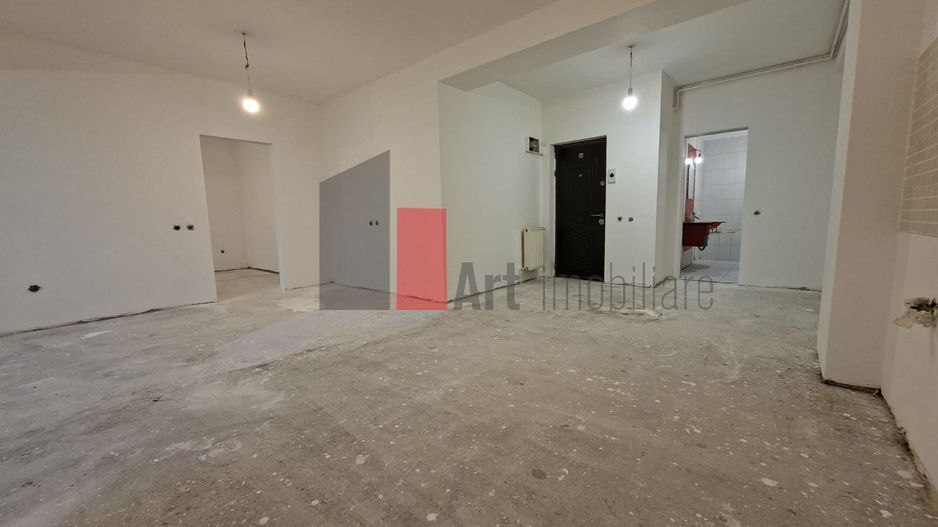 Vânzare apartament semidecomandat 2 camere Metalurgiei - Poză 9