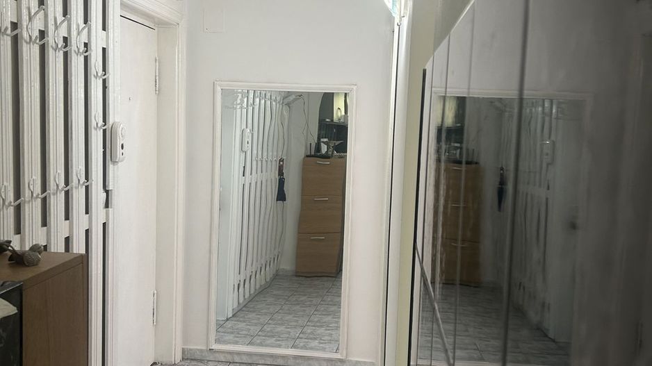 Apartament 3 camere SD 45 mp Podul de Piatra 81000 euro - Poză 7