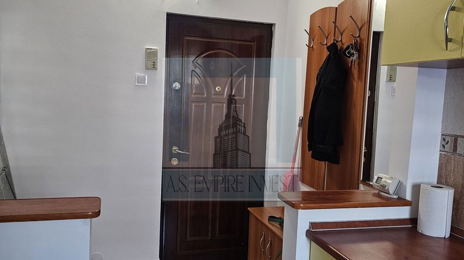 De inchiriat apartament semidecomandat, 2 camere, parter zona Astra - Poză 7