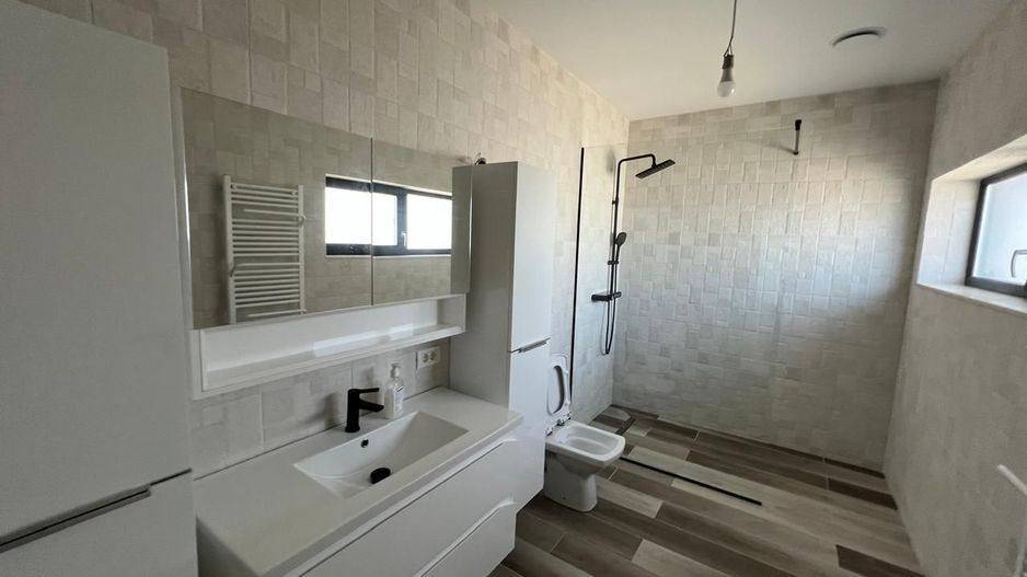 Casa  premium  SMART Independentă energetic  in Dumbravita - Poză 76