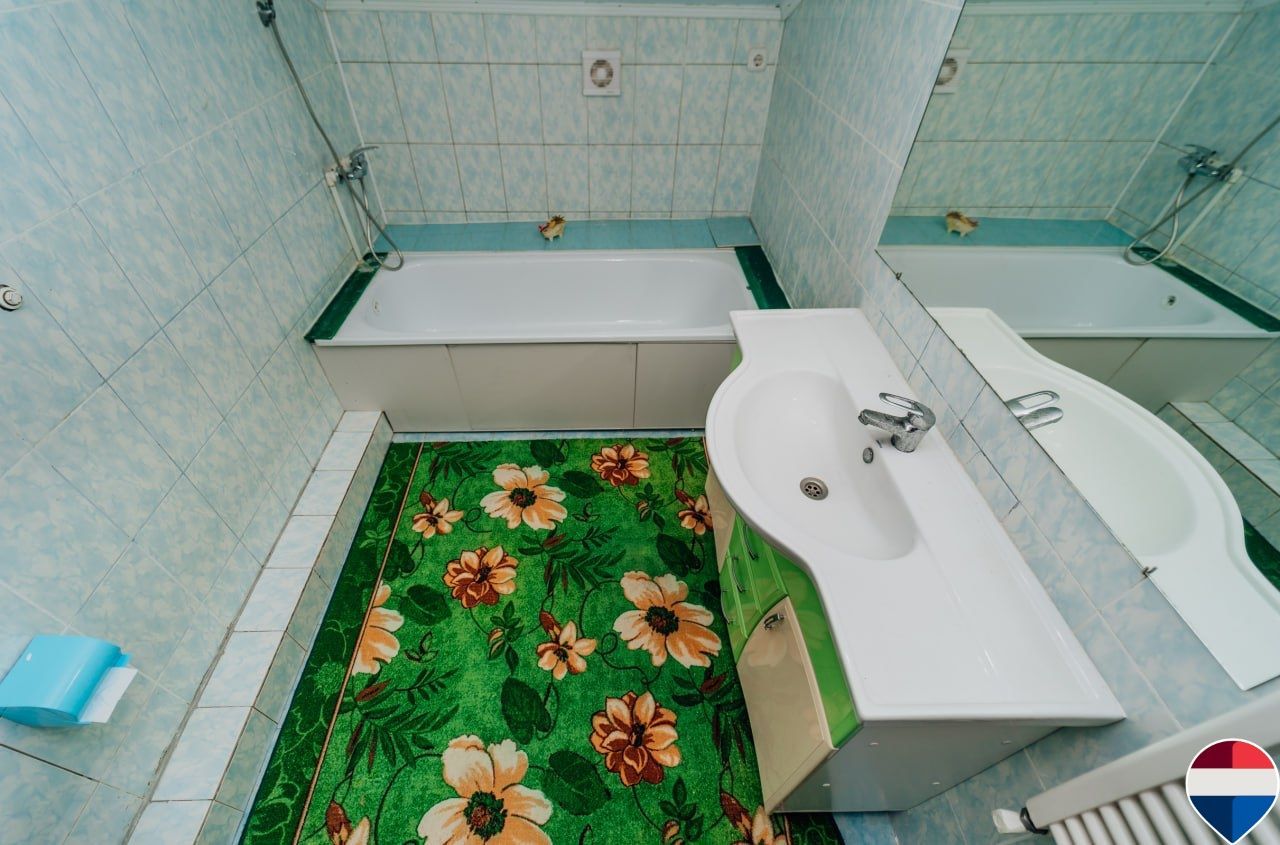 Casă de vânzare, Obileni, Hîncești ,185 m² ,16 ari, 2 garaje - Poză 20
