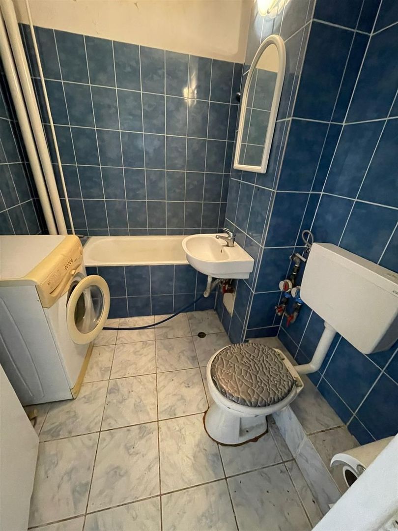 Apartament 2 camere AN decomandat Nufarul - Poză 3