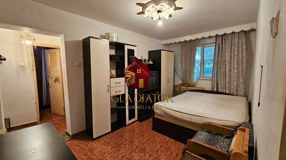 Apartament 2 camere Tudor Vladimirescu Tatarasi strada Ciurchi nu rata - Poză 5