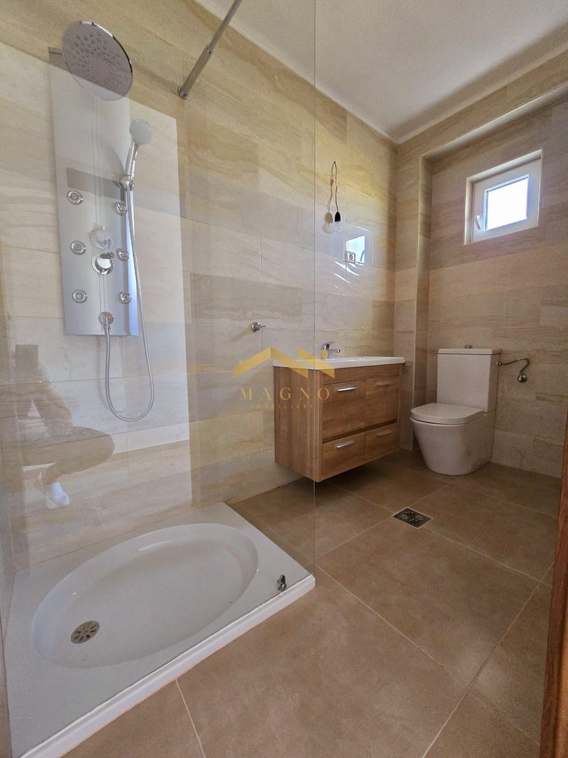 VILA P+M NOUA DE VANZARE IN LIPOVA BAI - Poză 1