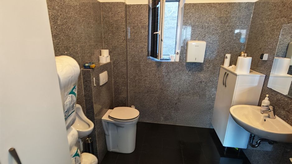 Birouri luxoase in zona centrala - Poză 19