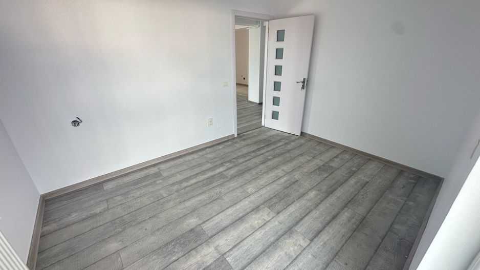 Apartament 2 camere parter înalt | Str. 23 August | NOU, cu parcare - Poză 9