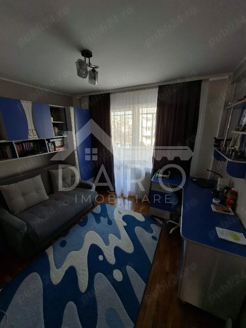 Vand apartament cu 3 camere in Tudor,strada Livezeni. - Poză 6