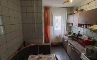 Apartament 3 camere Romulus Cioflec 49m² - Poză 4
