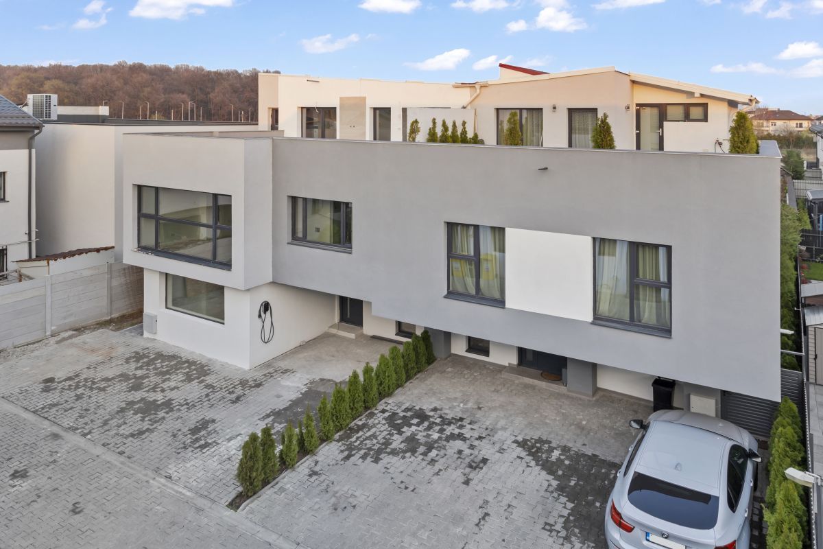 Vila deosebita langa padure I Design unic și exclusivist - Poză 29