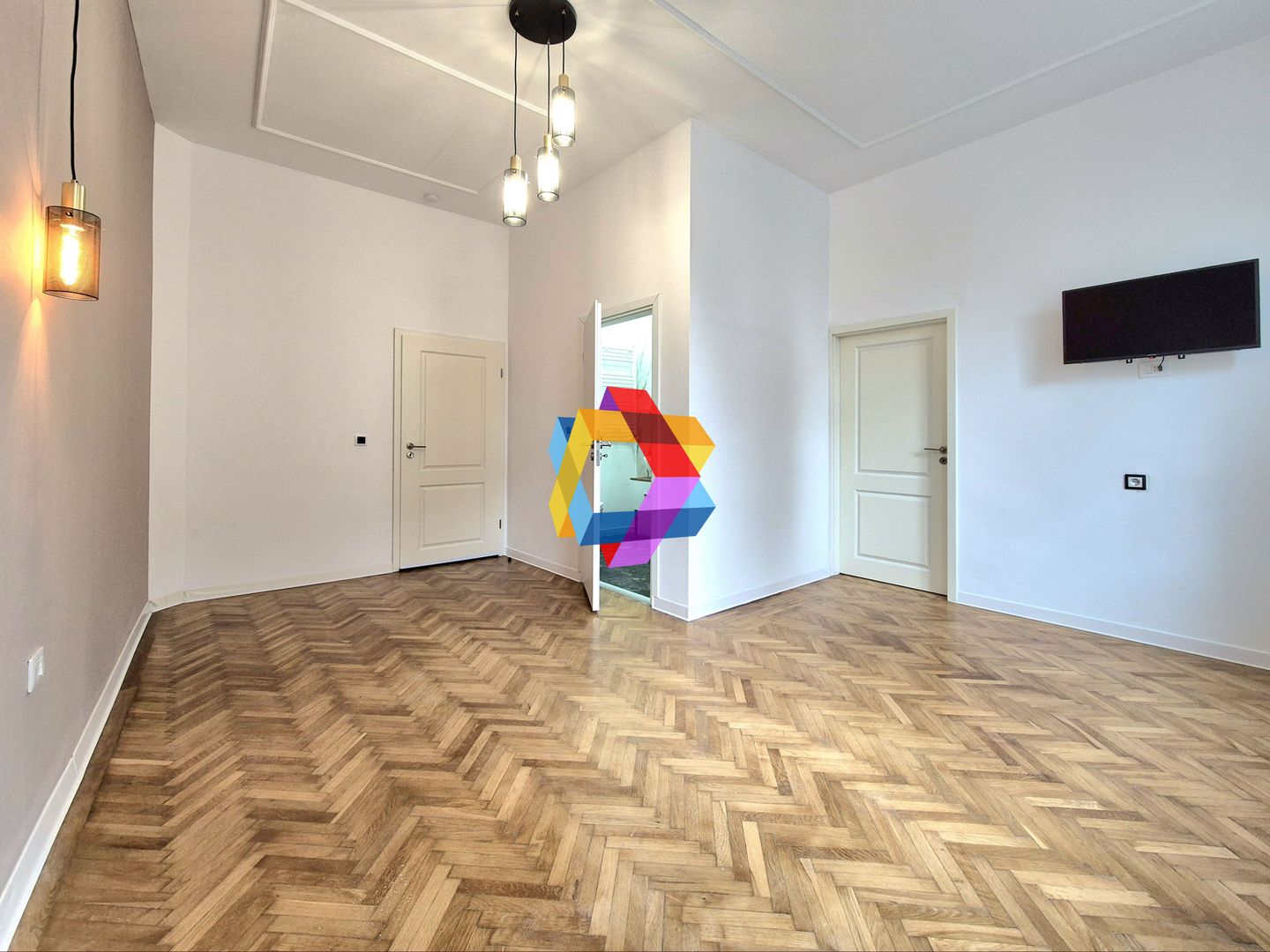 Spatiu de birouri la casă - 225 mp - Poză 9