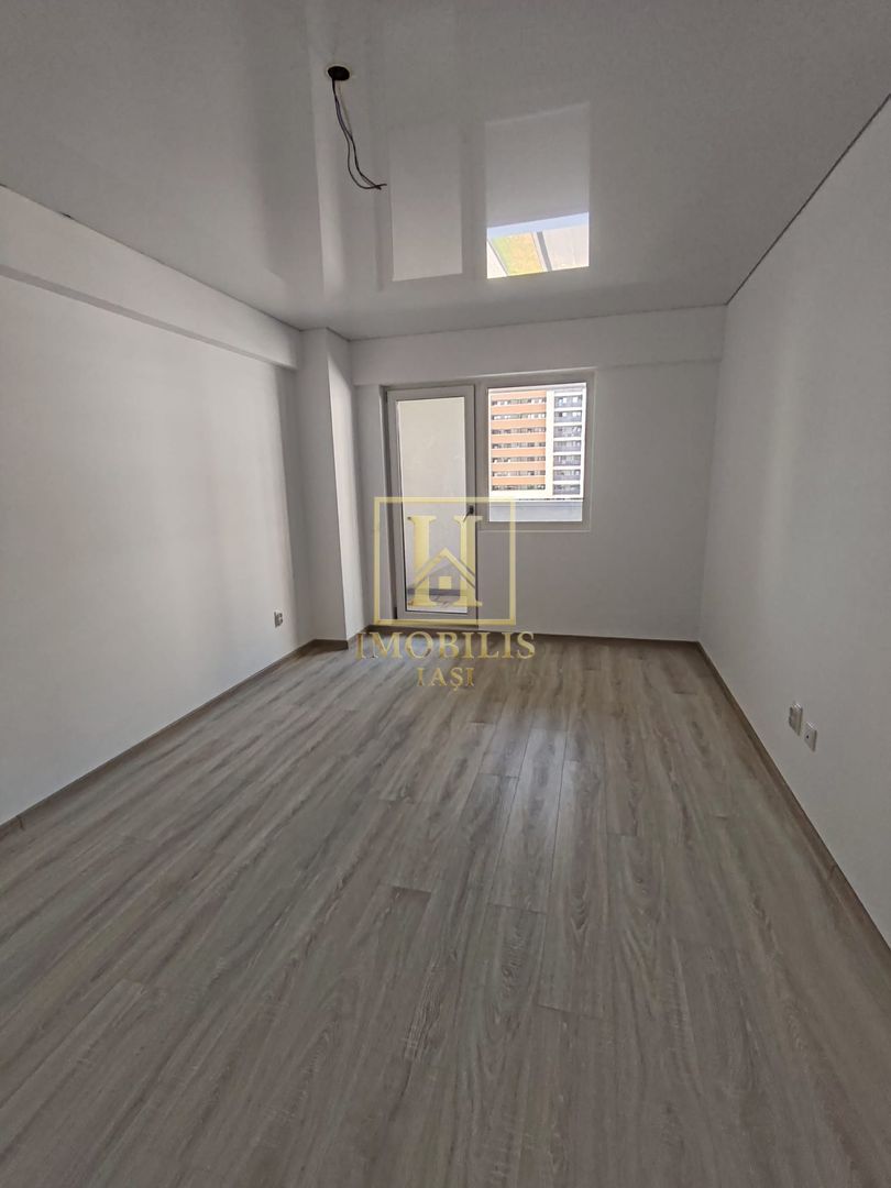 Apartament NOU 3 camere 89 mp Copou 145000 euro - Poză 5