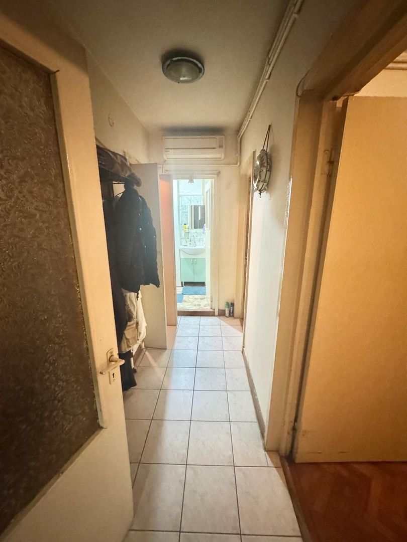 Apartament 3 camere de vânzare – zona centrală - Poză 5