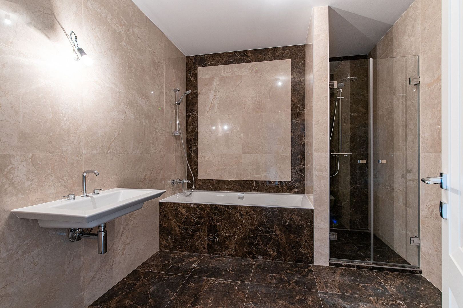 Penthouse de lux cu terasă și vedere către nordul Capitalei | Herăstră - Poză 19