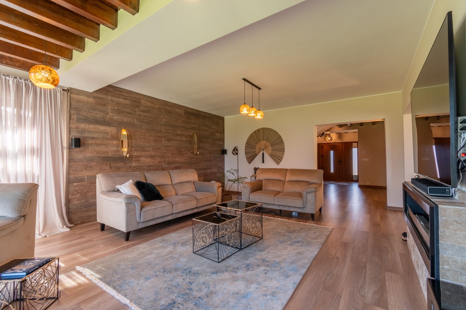 Proprietate exclusivista de vanzare: 2 case | 9 camere | 2000 mp teren - Poză 38