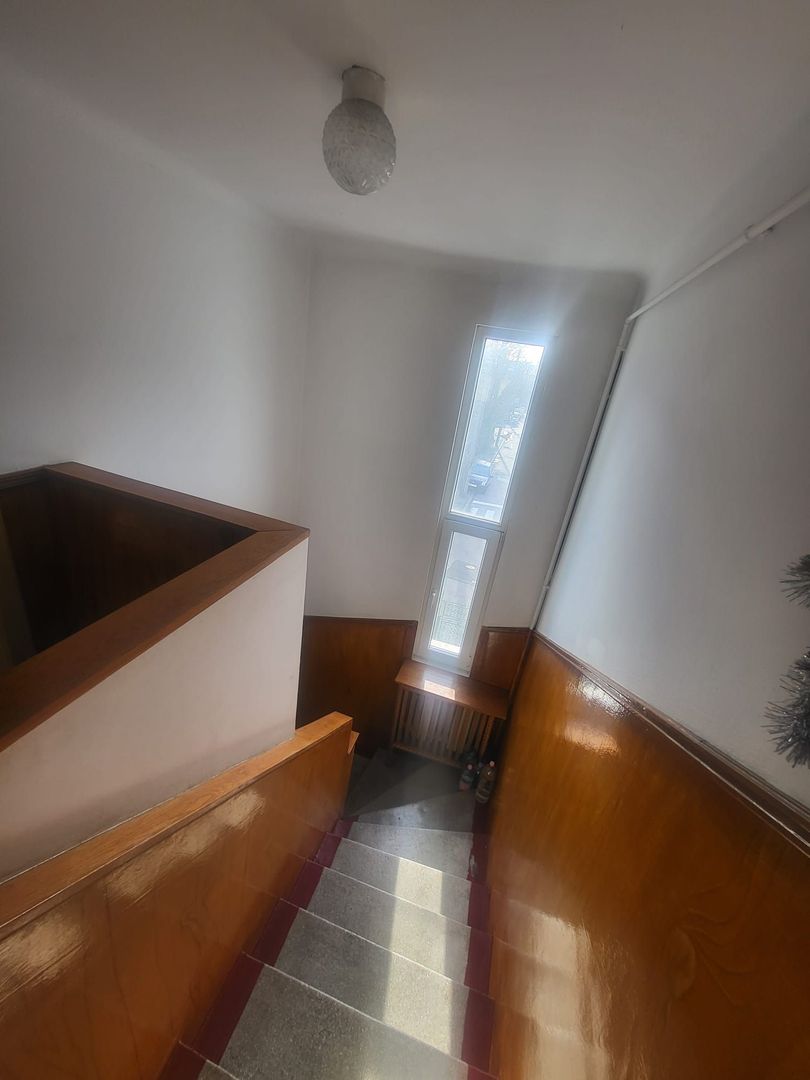 Vanzare Casa vintage 4 camere, curte proprie, centrala, garaj , Vatra Luminoasa - Poză 12