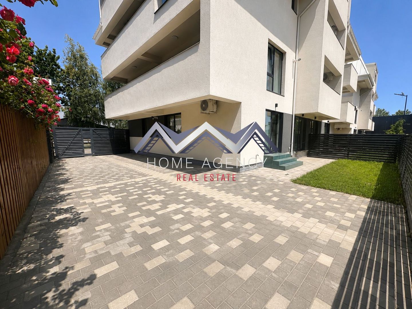 Apartament 3 camere premium + curte 100 mp | prima închiriere - Poză 9