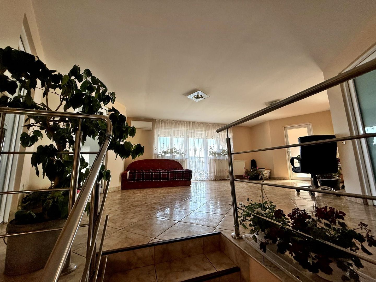 Casa 330 mp | cu teren 2300 mp | Santandrei - langa Oradea - Poză 15