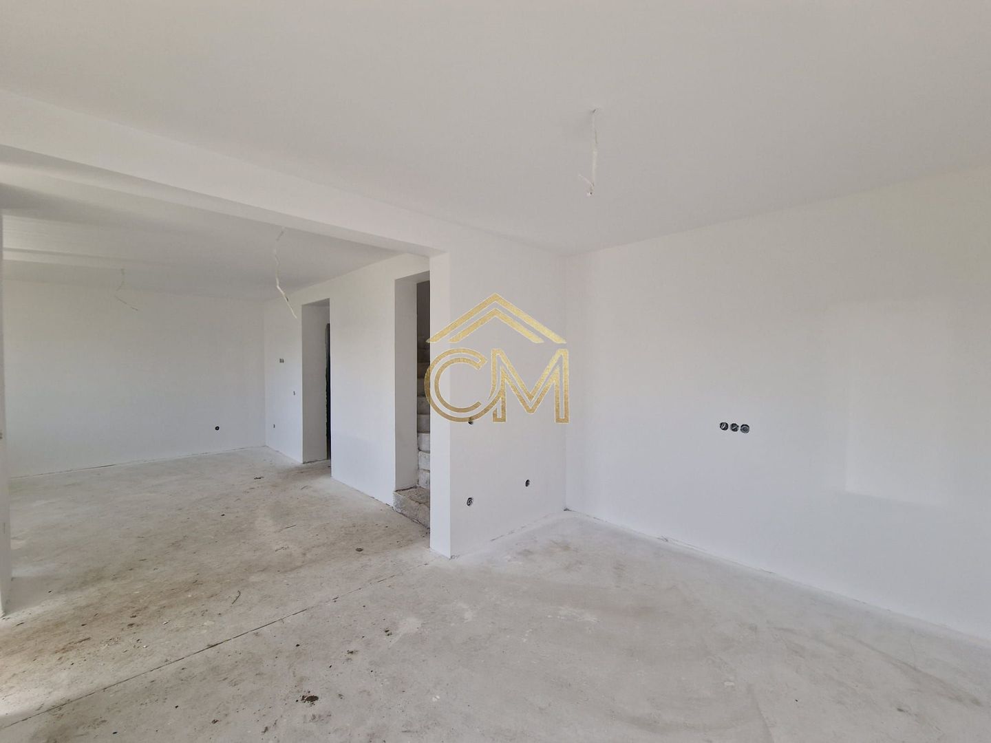 Quadruplex 4 Camere / 82MPU / Terasa / 170MP Curte - Poză 3