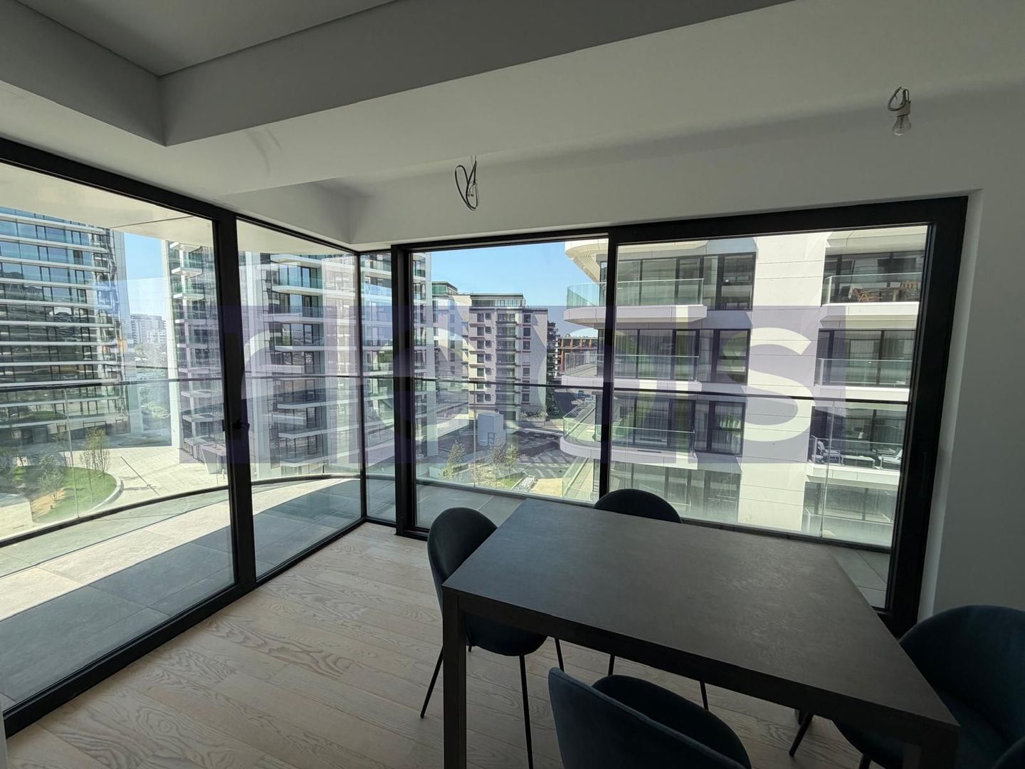 PRIMA INCHIRIERE | 3 CAMERE 72MP | YACHT KID | MOBILAT-UTILAT | TERASA - Poză 4