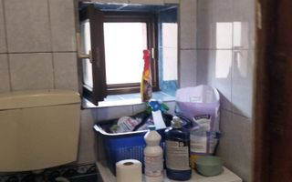 Casă în Piața Unirii – Curte, Parcare și Potențial de Mansardare - Poză 6