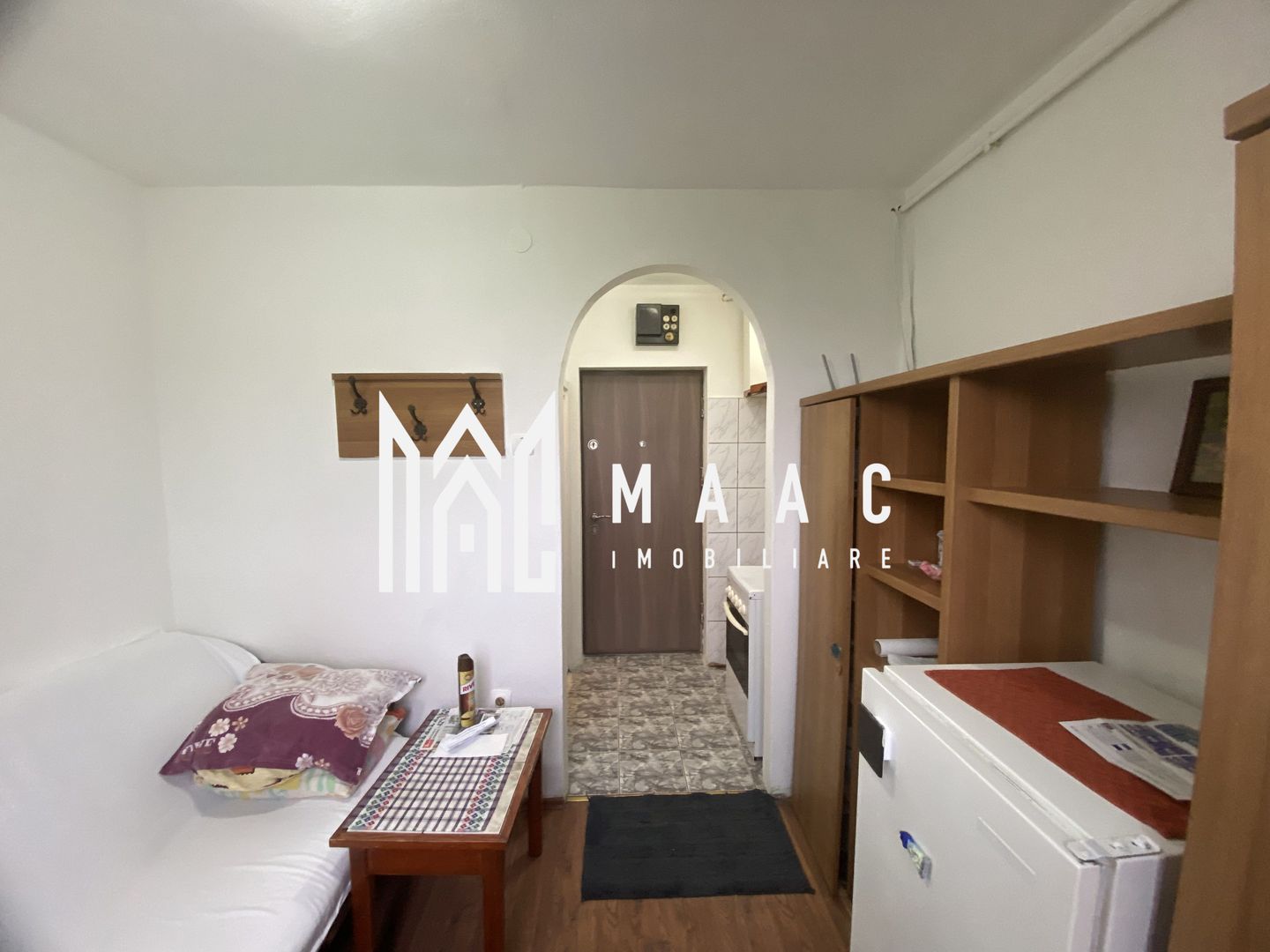 Garsoniera | Etaj 3/4 | Mobilata | Tiglari - Poză 1