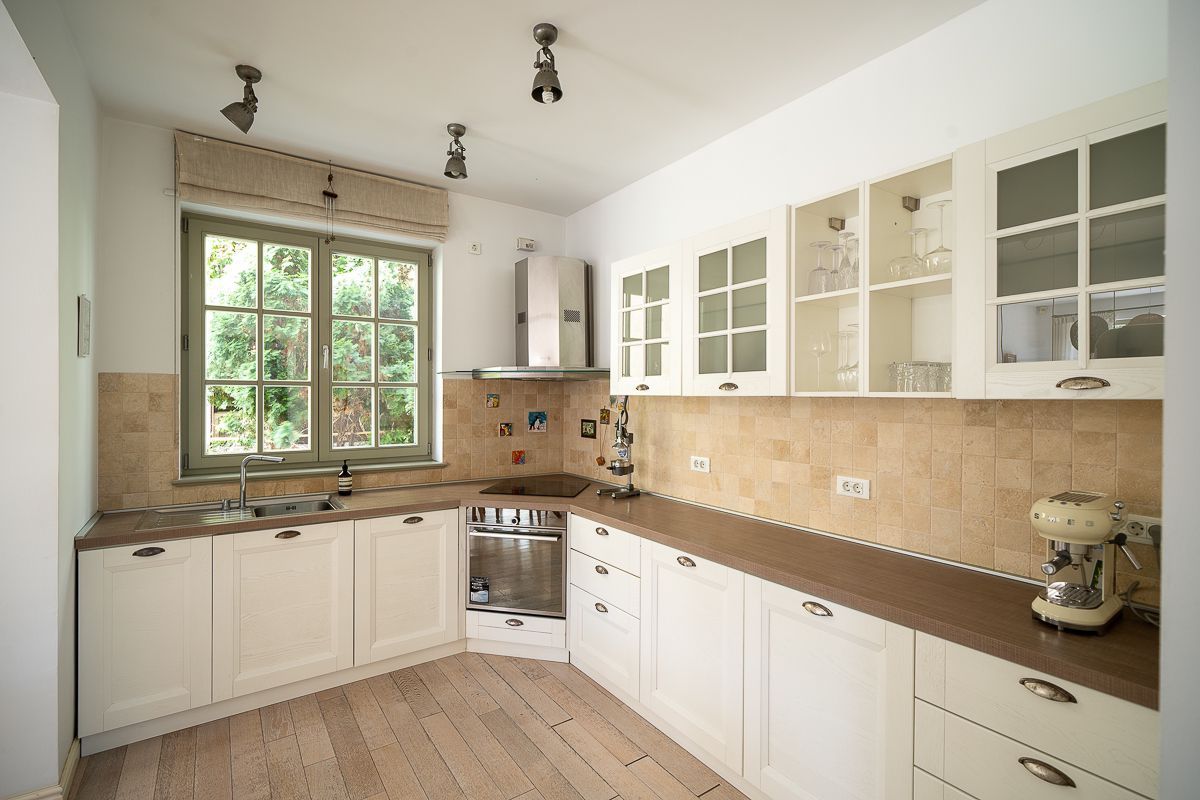 Vila 4 dormitoare de vanzare | Piata Muncii-Vatra Luminoasa | Gradina - Poză 22