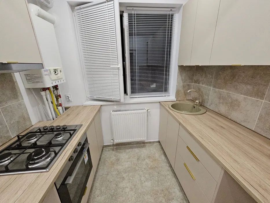 Garsoniera de inchiriat Militari Residence - Poză 7