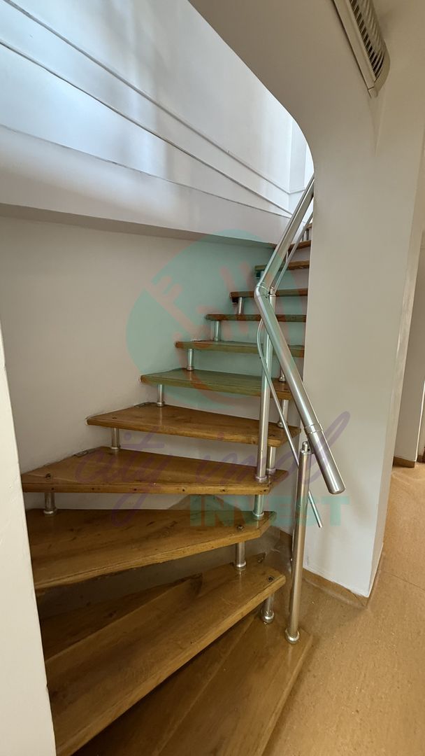 Vila in stil arhitectural german adiacent Calea Mosilor - Poză 6