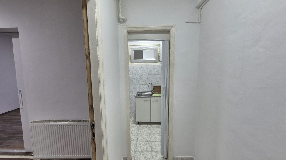 Apartament cu 2 camere - parc Cismigiu - Poză 5