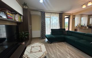 Vanzare apartament cu 2 camere + garaj, Borhanci! - Poză 3