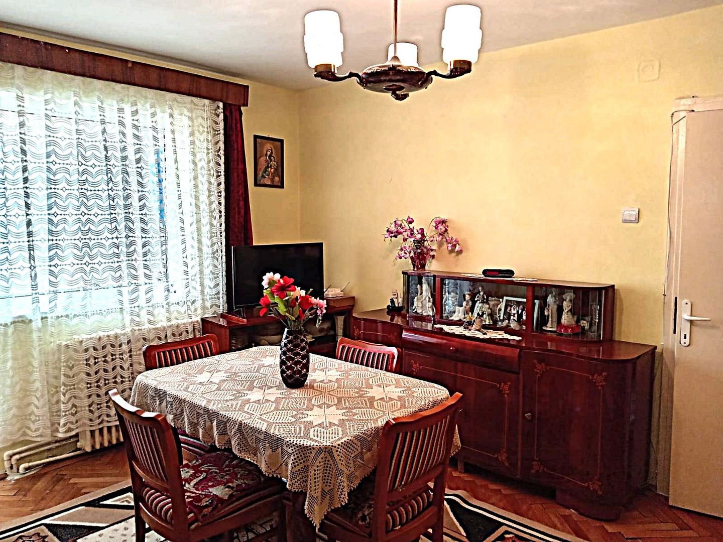 Apartament luminos CETATE cu 2 camere și parcare inclusă – 52 mp utili - Poză 1