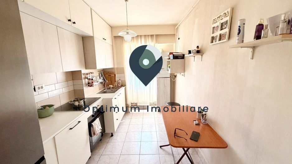 Apartament cu 3 camere, 2 bai, et.intermediar, Manastur, Ion Mester ! - Poză 1