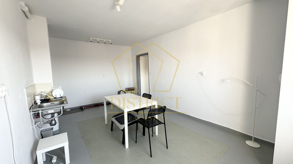 Apartament cu 3 camere | Complexul Studentesc - Poză 8