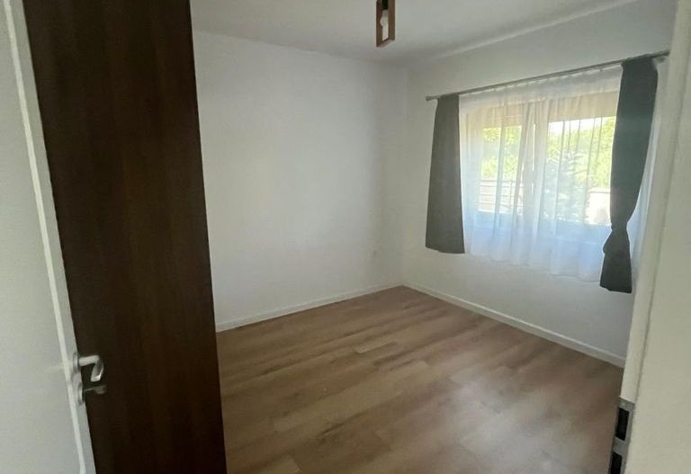 Casă modernă, Zona Dara, garaj, curte amenajată, panouri solare! - Poză 6