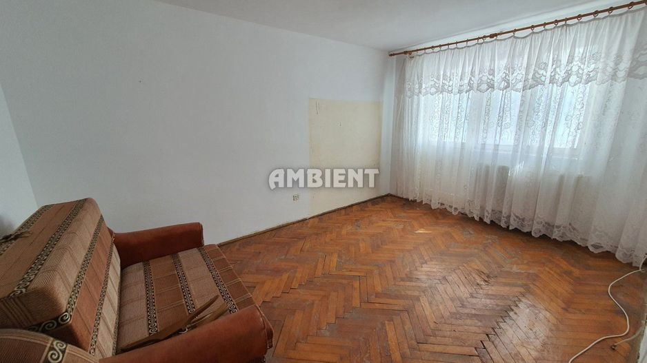 Apartament 2 camere, etaj 3, zona DONICI; - Poză 1