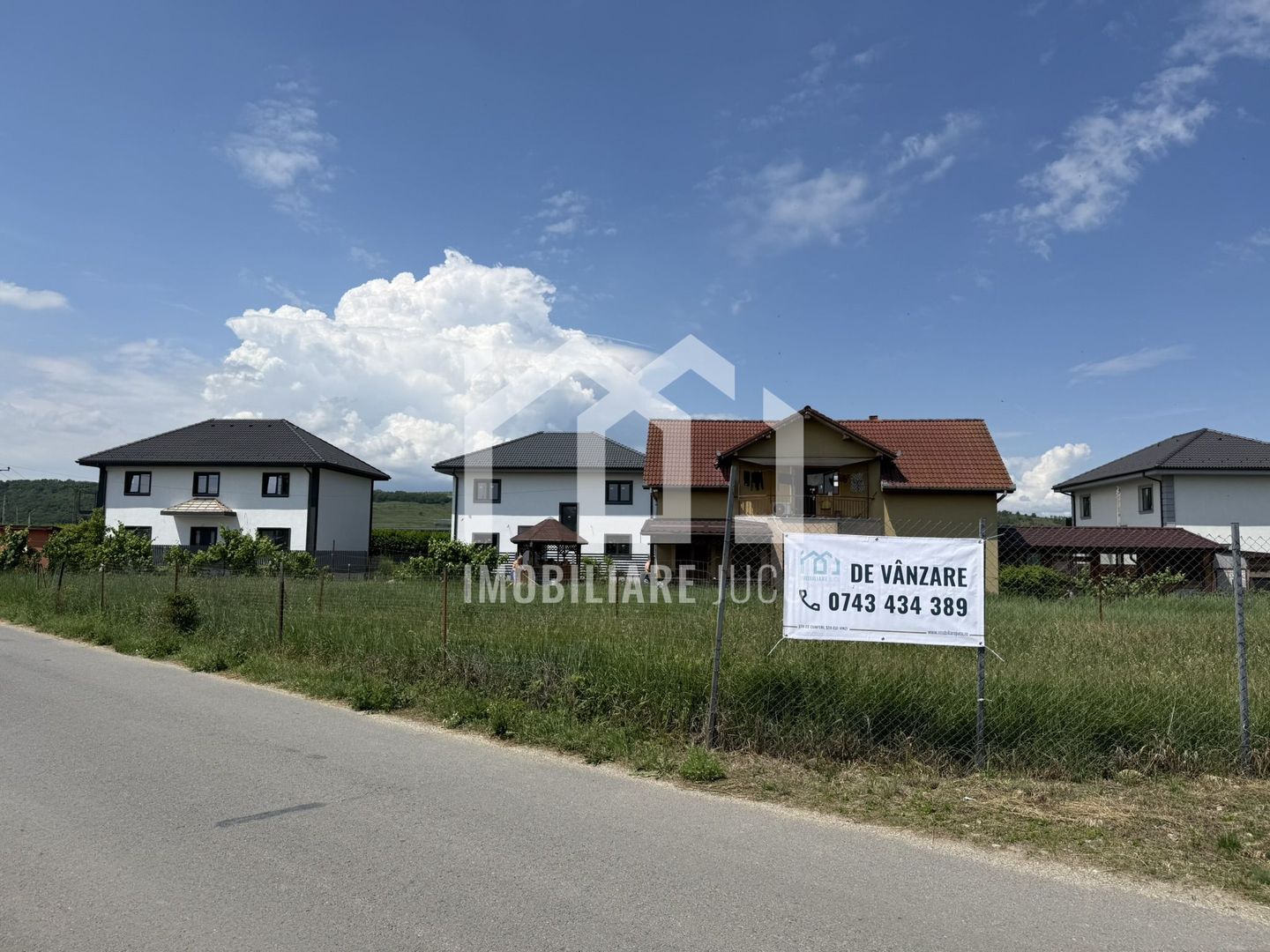 Teren autorizat pentru 2 case individuale – 1.400 mp | Jucu de Mijloc - Poză 2