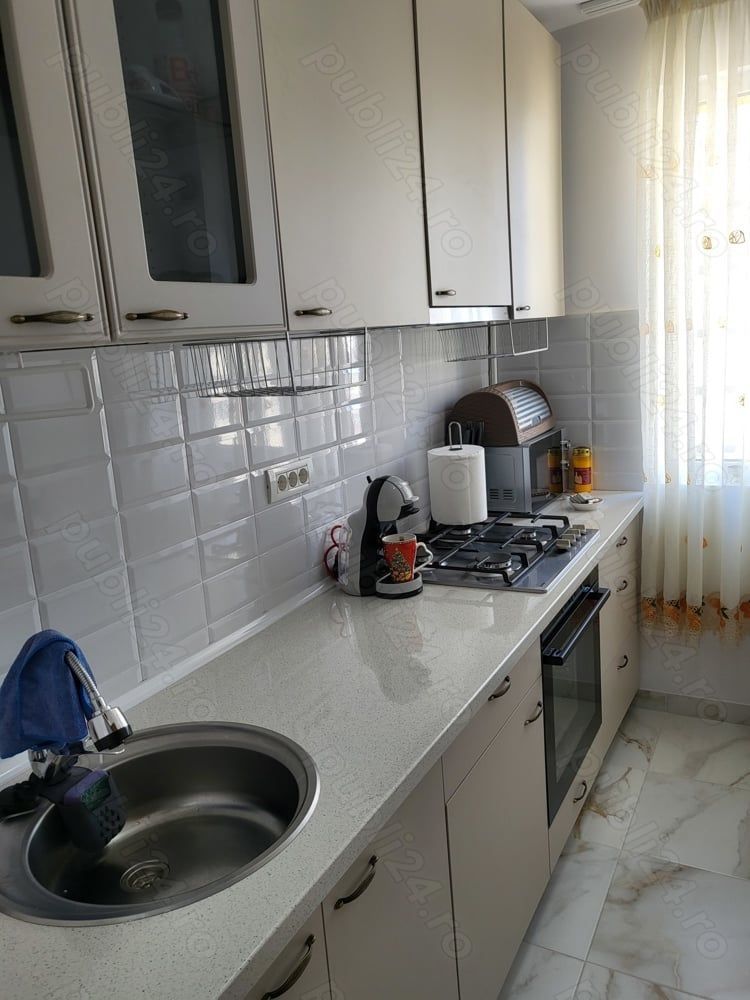 Apartament de vanzare lux 3 camere - Poză 3