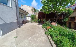 CENTRU SALA SPORTURILOR(COD03)- Casa interbelica si curte generoasa ! - Poză 37