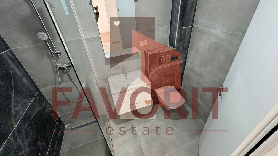 Gradina proprie. Spatios. Decomandat. Finisaje la alegere - Poză 11