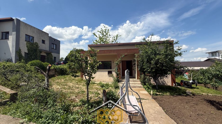 Oferta 2 case la pret de una in Ghercesti – Ideal pentru 2 familii - Poză 19