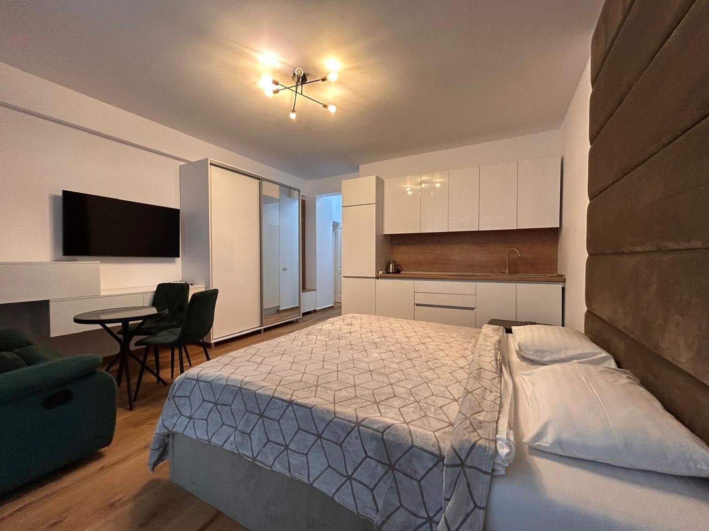 Prima linie la mare!☀ Echipare Hoteliera 5*  Mamaia Nord☀ - Poză 1