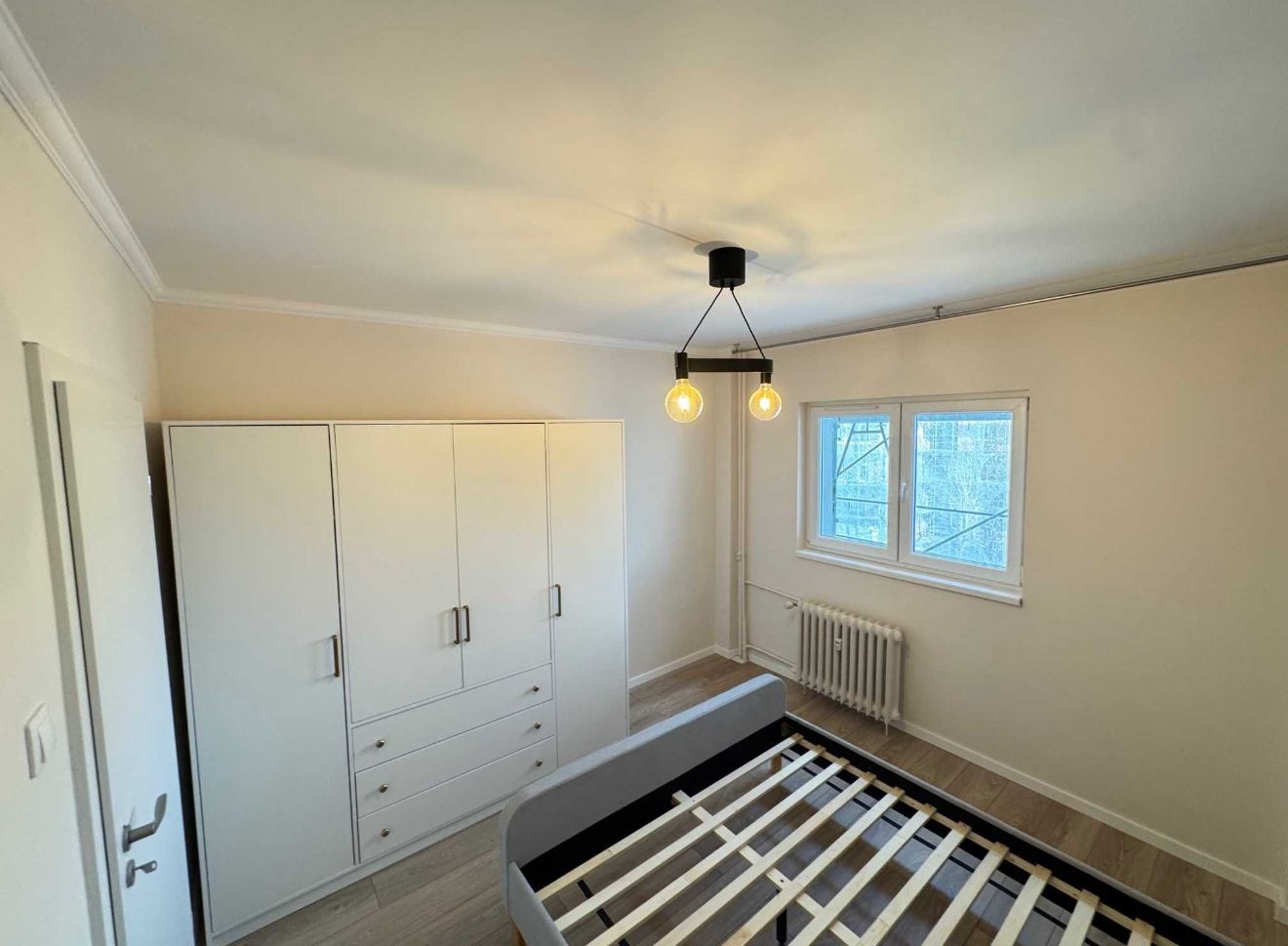 AP.2 CAMERE COLENTINA, RENOVAT - MODERN, BUCATARIE INCHISA, NEGOCIABIL - Poză 3