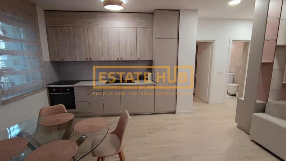 Apartament de 2 camere în ansamblul Record Park, zonă centrală - Poză 3