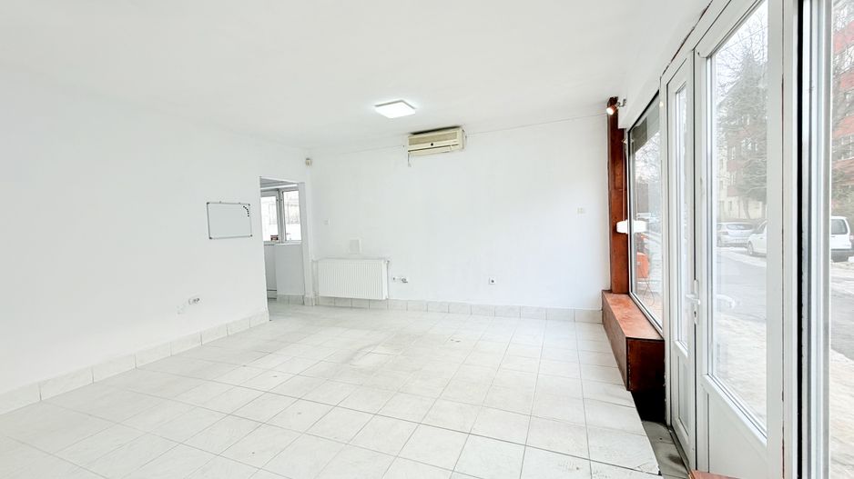 Spațiu comercial versatil, cu curte și acces auto | Simion Bărnuțiu - Poză 2