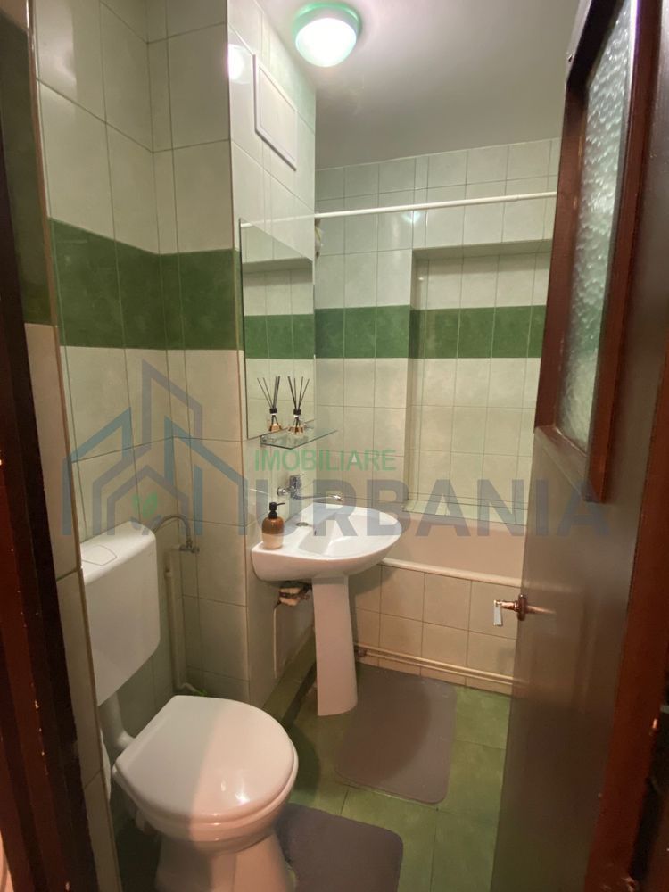 Inchiriez apartament o camera zona Gara Billa - Poză 5