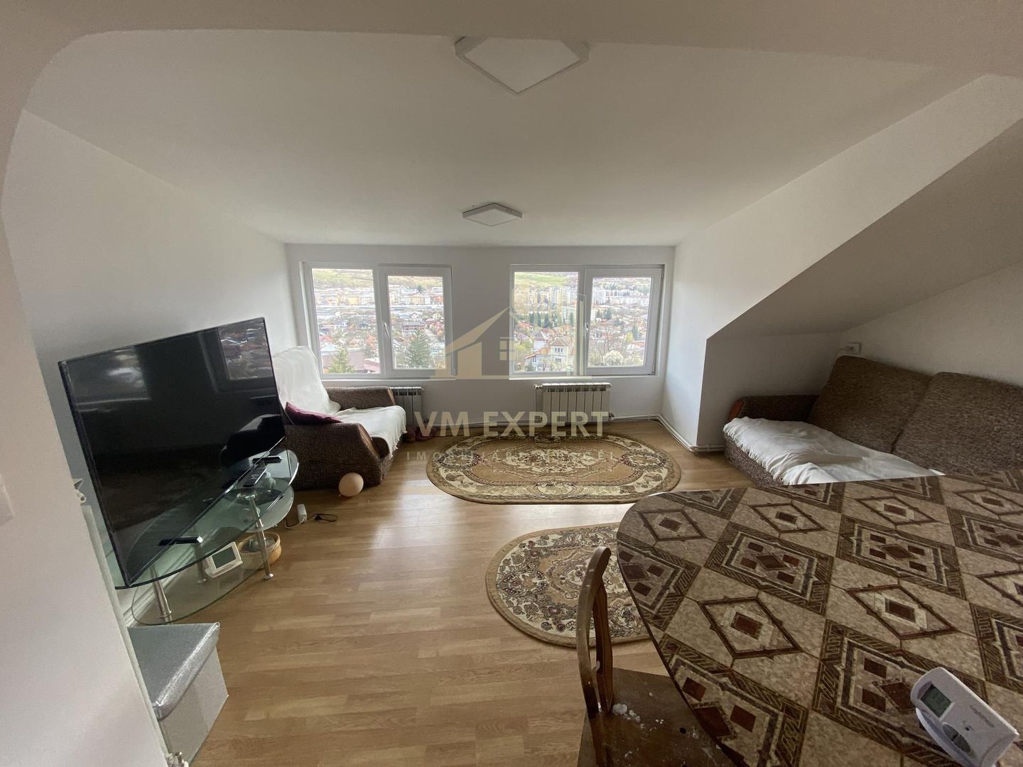 APARTAMENT 3 CAMERE, 97 MP, CAMPULUNG, PRET 62000 EURO - Poză 6