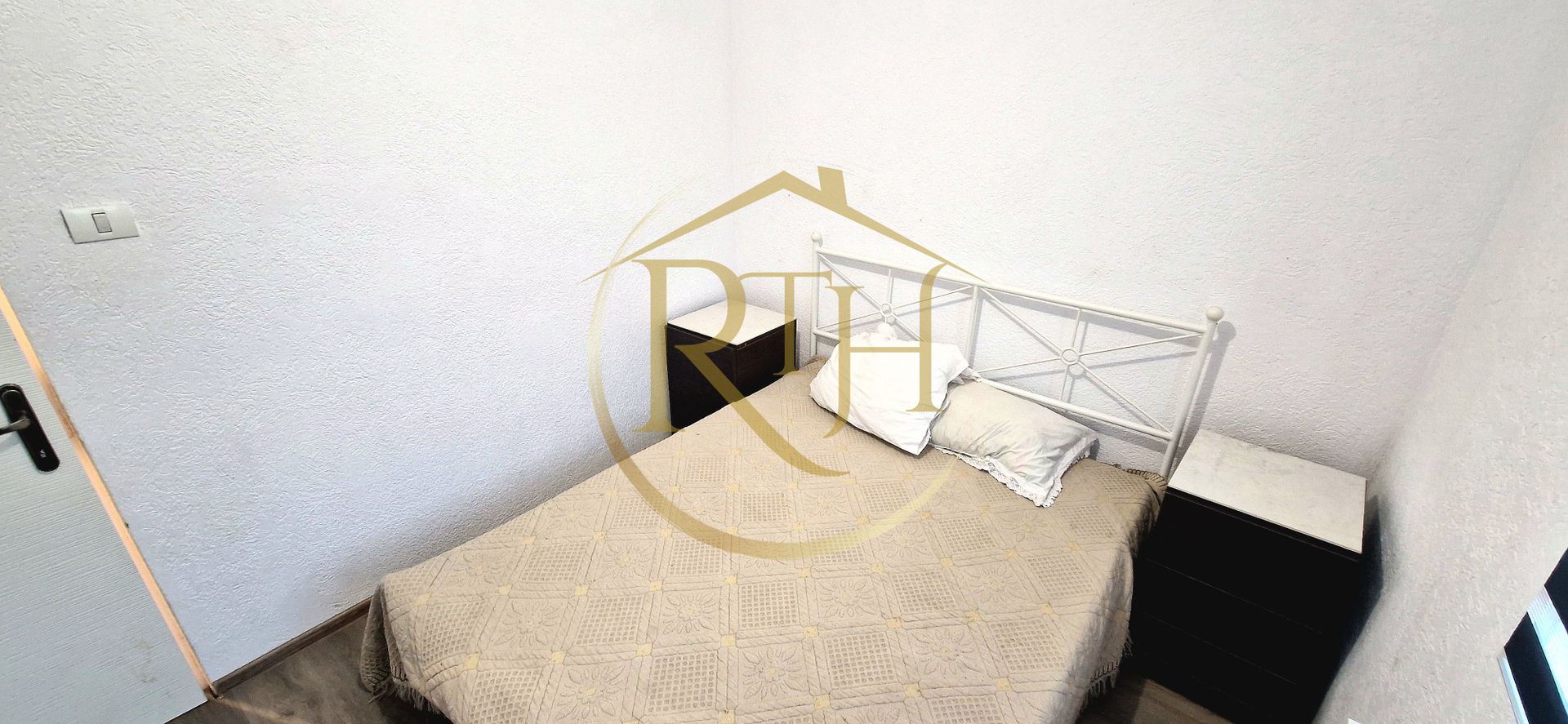 De inchiriat apartment cu 2 camere, bloc nou zona Shopping City,300 euro\luna. - Poză 11