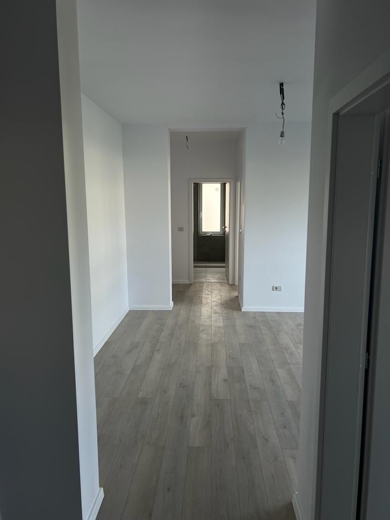 Apartament 2 camere cu curte proprie si loc de parcare - Poză 15